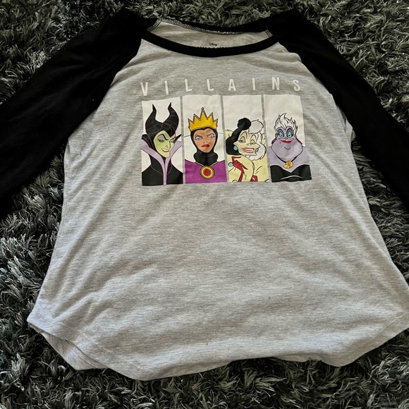 Disney Tops - Disney Villains Shirt Women’s Medium